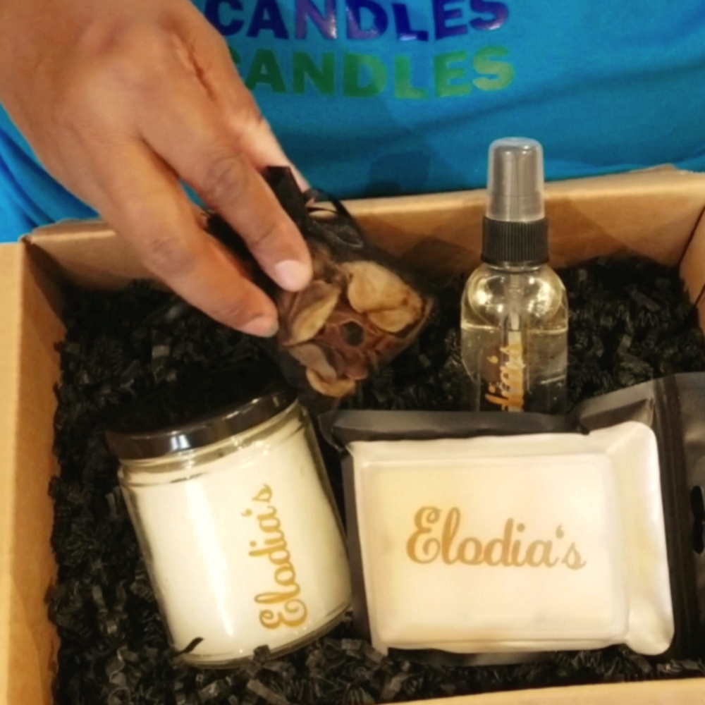Meet TheCandleLady